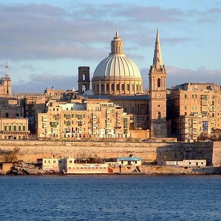 Art Deco Luxury Apartment, Central Location Sliema Ngoại thất bức ảnh