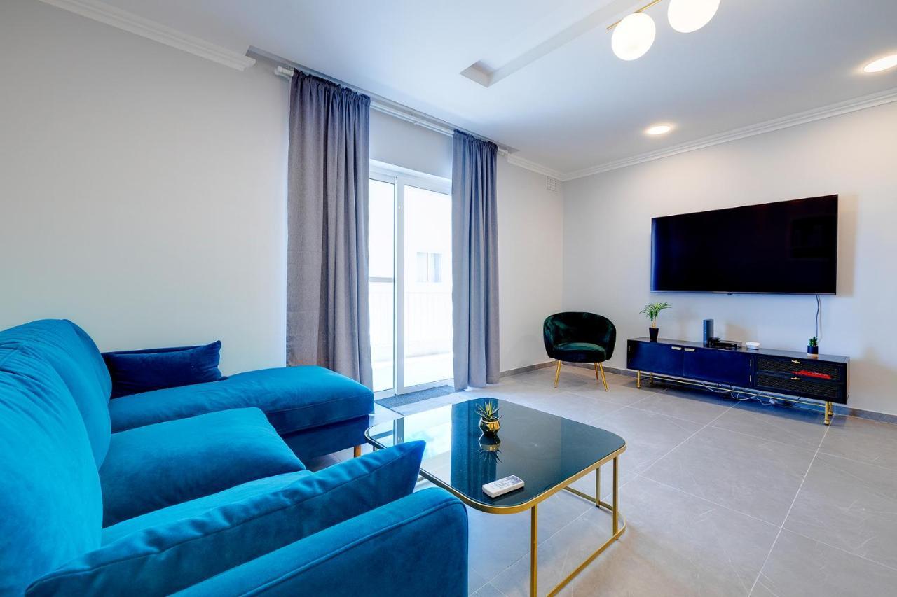 Art Deco Luxury Apartment, Central Location Sliema Ngoại thất bức ảnh