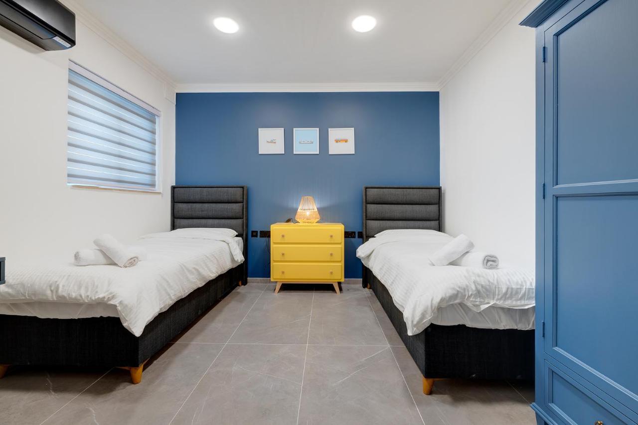 Art Deco Luxury Apartment, Central Location Sliema Ngoại thất bức ảnh