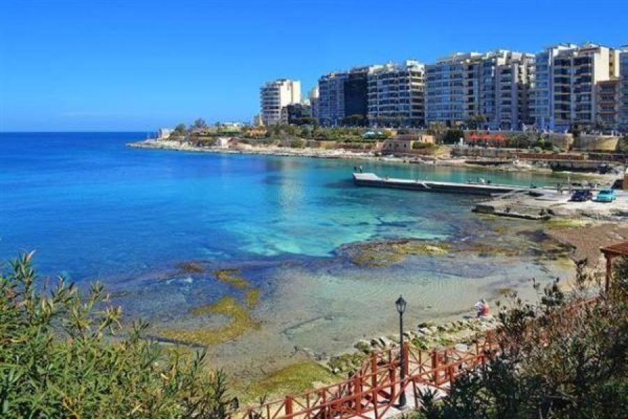 Art Deco Luxury Apartment, Central Location Sliema Ngoại thất bức ảnh