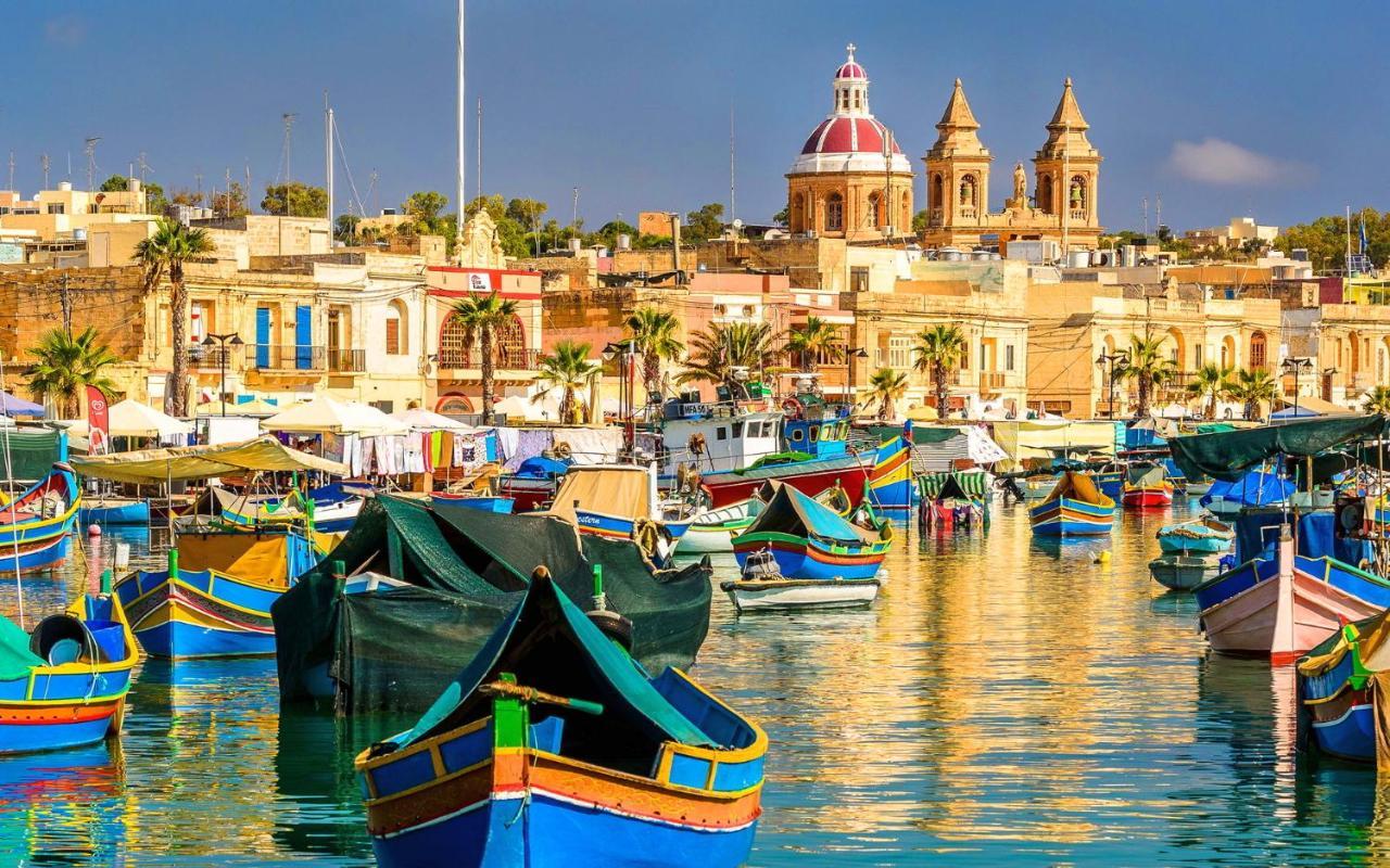 Art Deco Luxury Apartment, Central Location Sliema Ngoại thất bức ảnh
