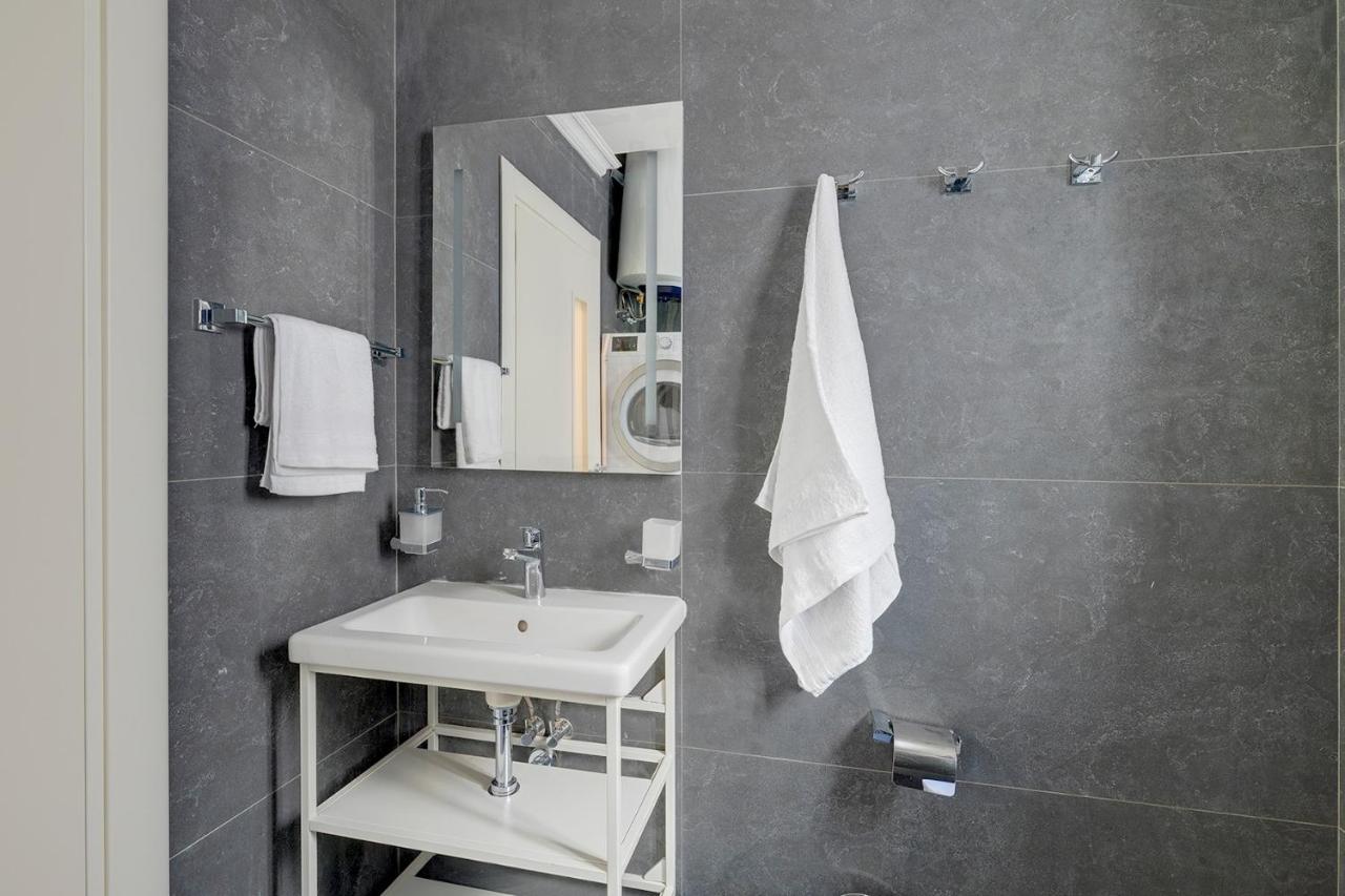 Art Deco Luxury Apartment, Central Location Sliema Ngoại thất bức ảnh